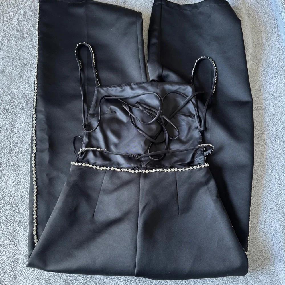 NWT Satin Wide Leg Jumpsuit Rhinestone Trim Open Back Strappy Glam Size 8 - Picture 4 of 7
